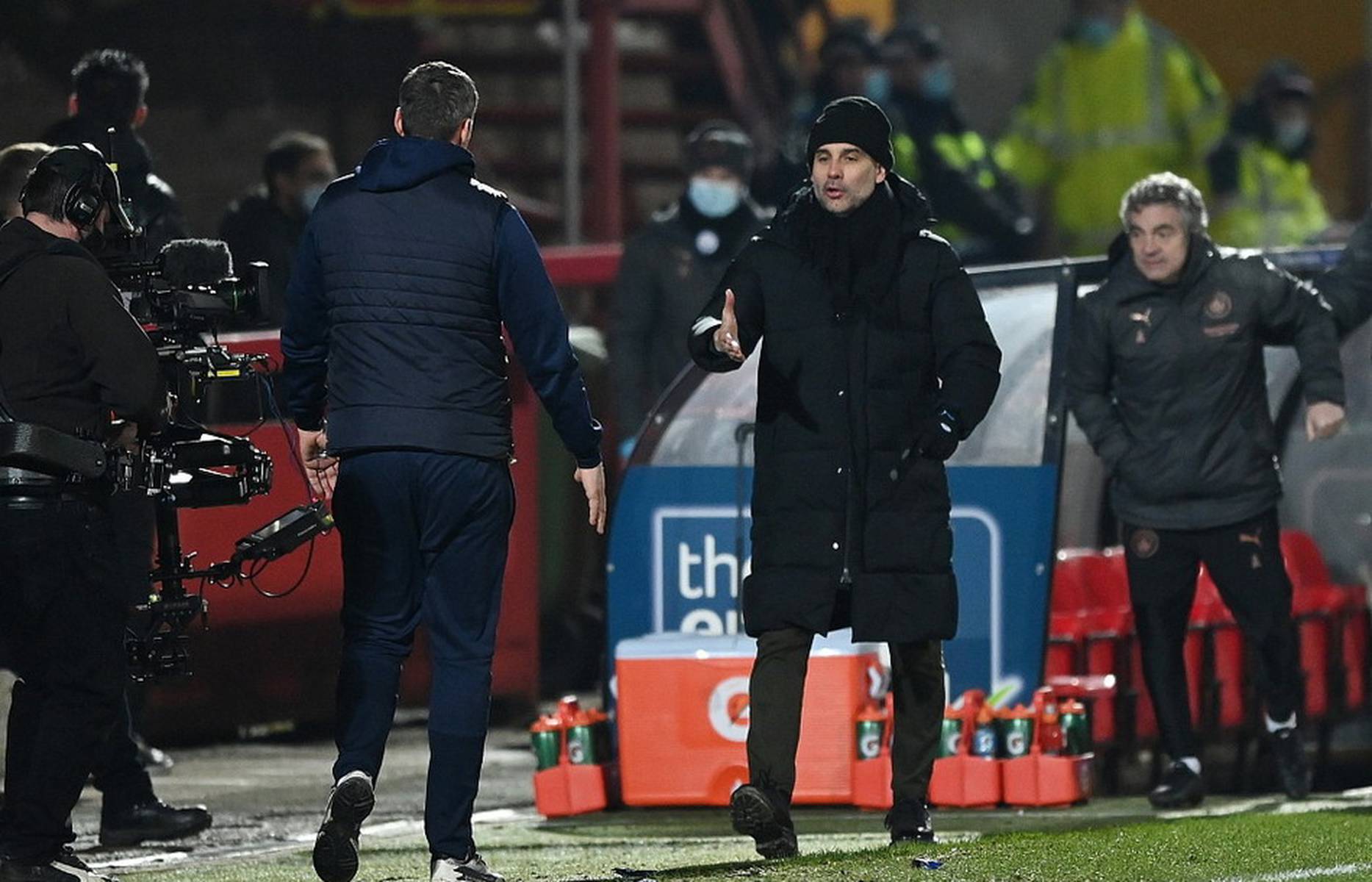 前俱乐部人员：不知巴萨为何买罗克，希望高层不要重蹈覆辙